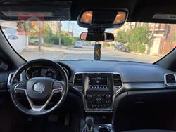 جیپ گراند شیرۆکی